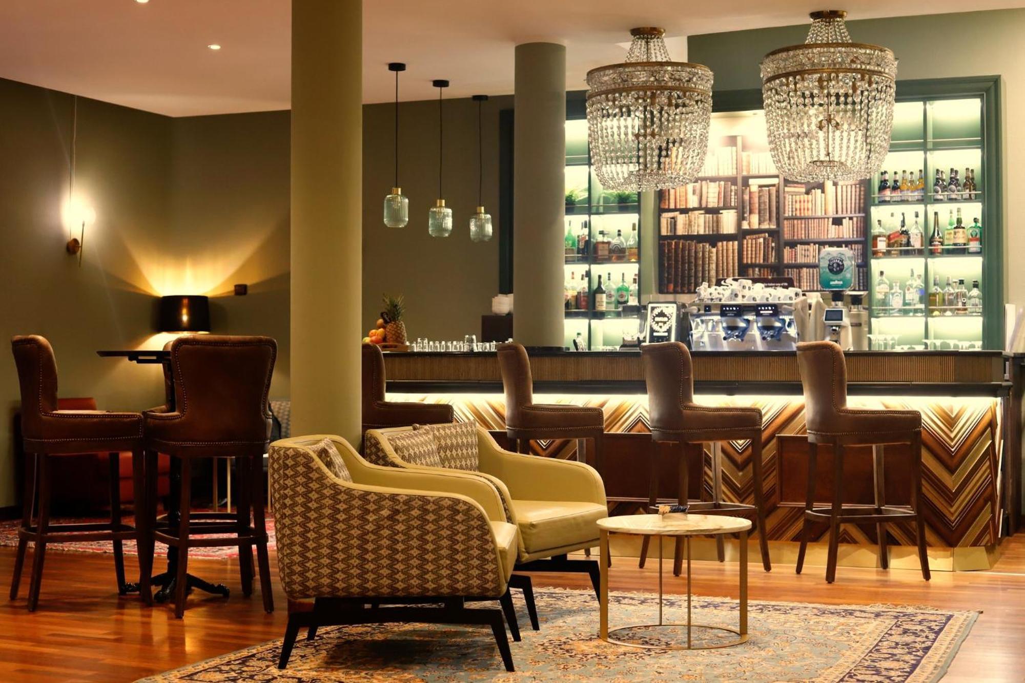 Indigo By Ihg Hotel 4*