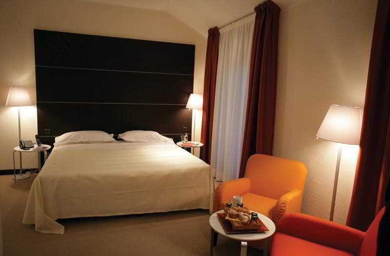 Indigo By Ihg 4*